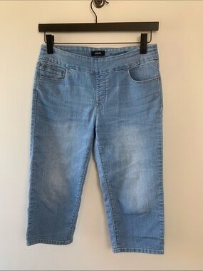 Stretch Light Blue Denim Cropped Capris